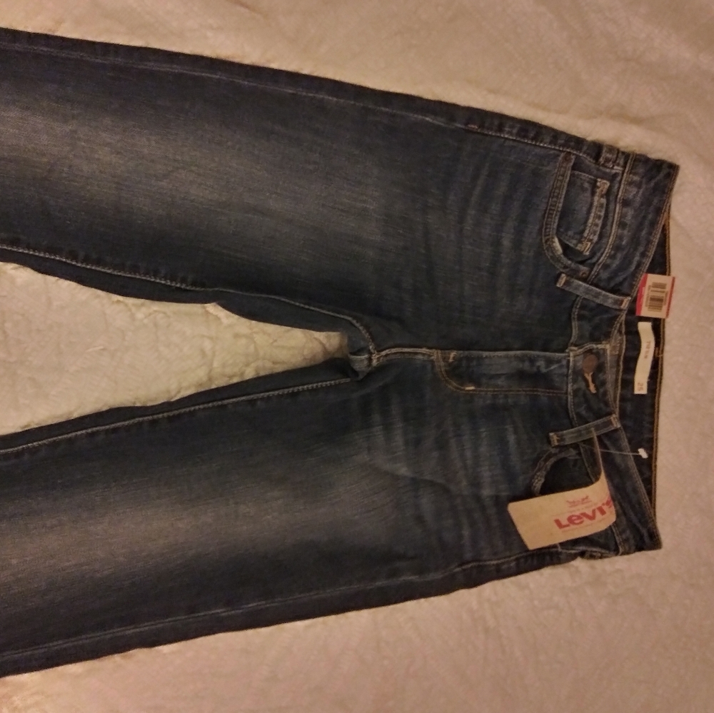 Levis jeans